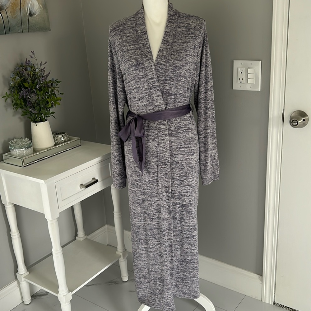 Ladies Robe. Purple and white in size medium. Floor length.